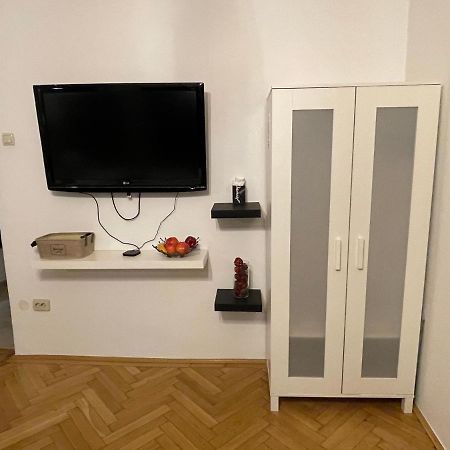 Old Town Central Studio 23 Bukarest Kültér fotó